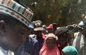 Gadama Distributes Ramadan Relief to Orphans, Less Privileged, APC Supporters in Gwaram