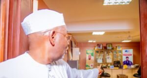 Fear Grips Jigawa Government official After Governor Namadi’s Surprise Inspection of State Secretariat